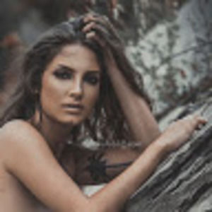 Meet your Posher, Marina